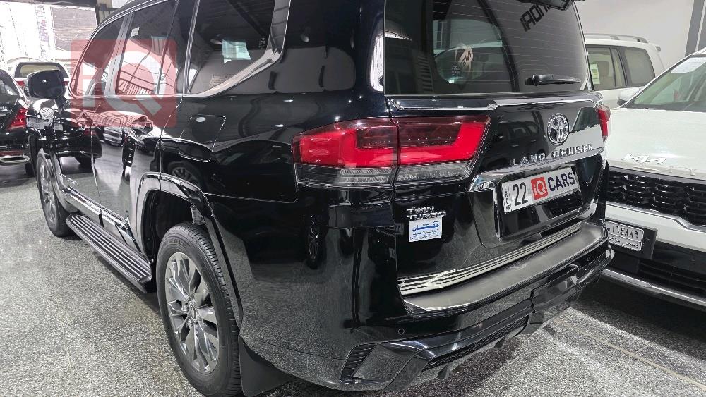 تويوتا لاندكروزر